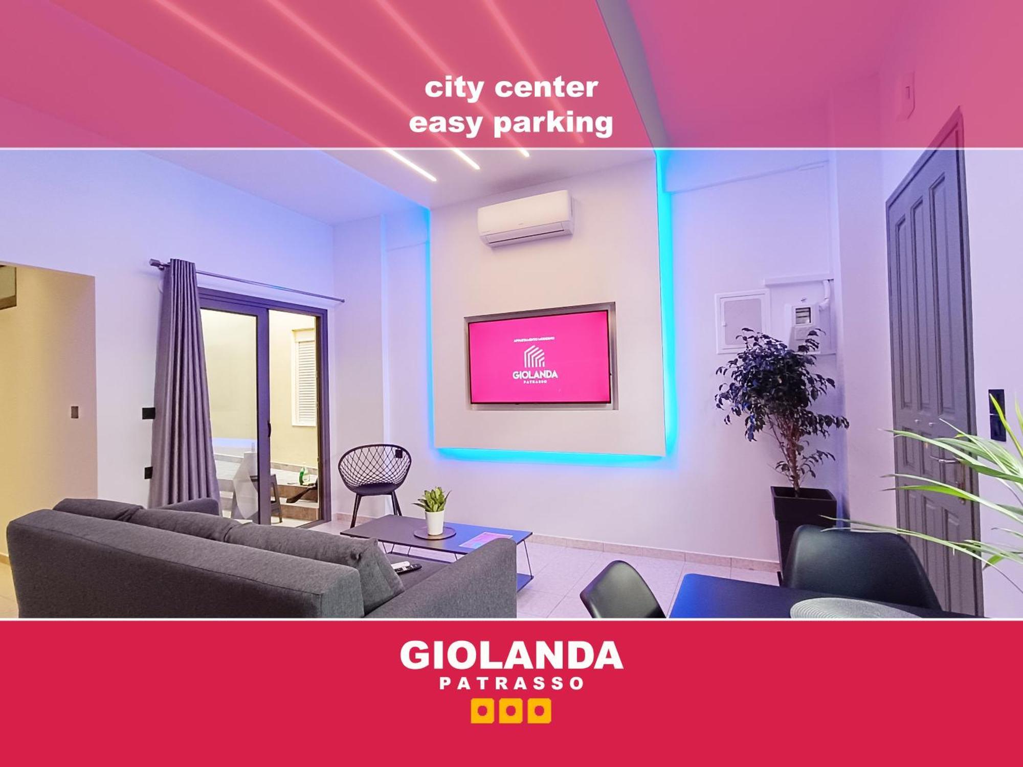 Giolanda Patrasso - Modern Apartment In The Center Of Патра Екстериор снимка