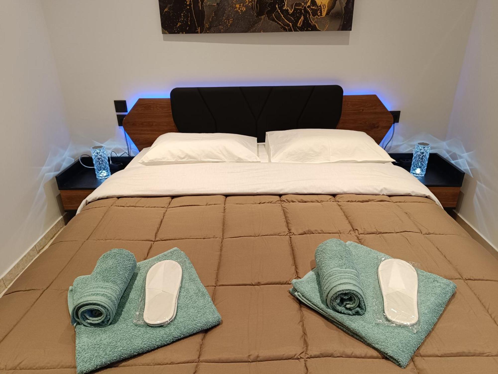 Giolanda Patrasso - Modern Apartment In The Center Of Патра Екстериор снимка