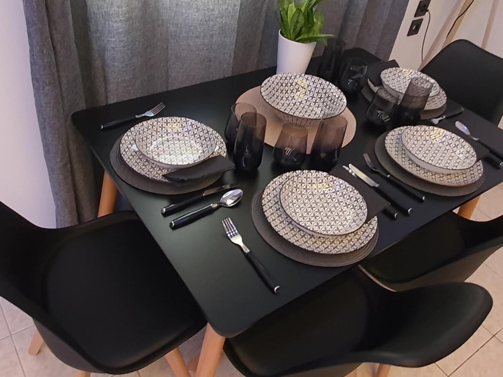 Giolanda Patrasso - Modern Apartment In The Center Of Патра Екстериор снимка