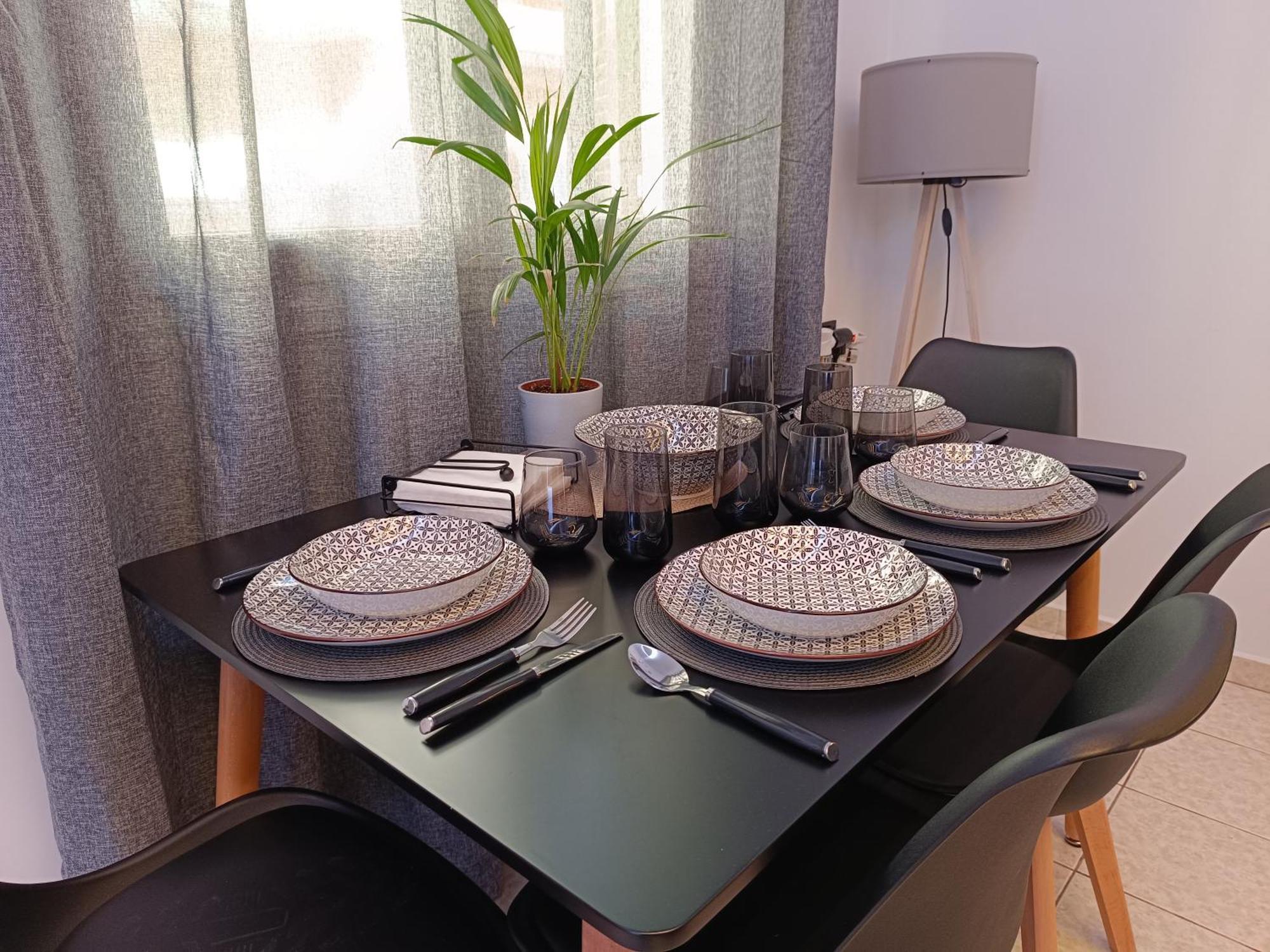 Giolanda Patrasso - Modern Apartment In The Center Of Патра Екстериор снимка